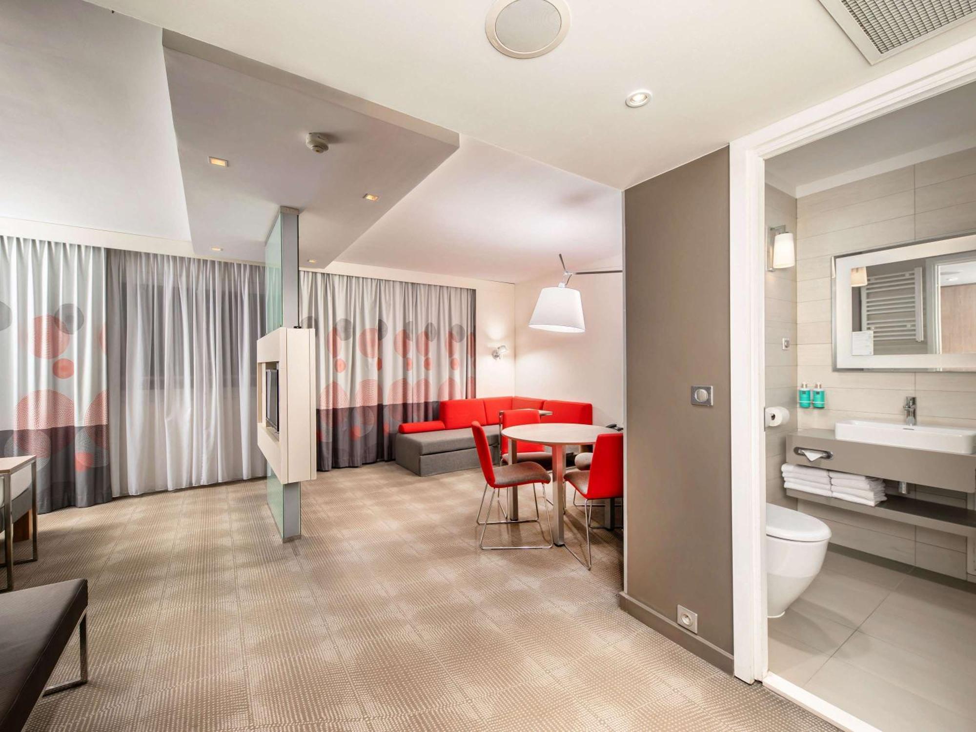 Novotel Warszawa Centrum Luaran gambar