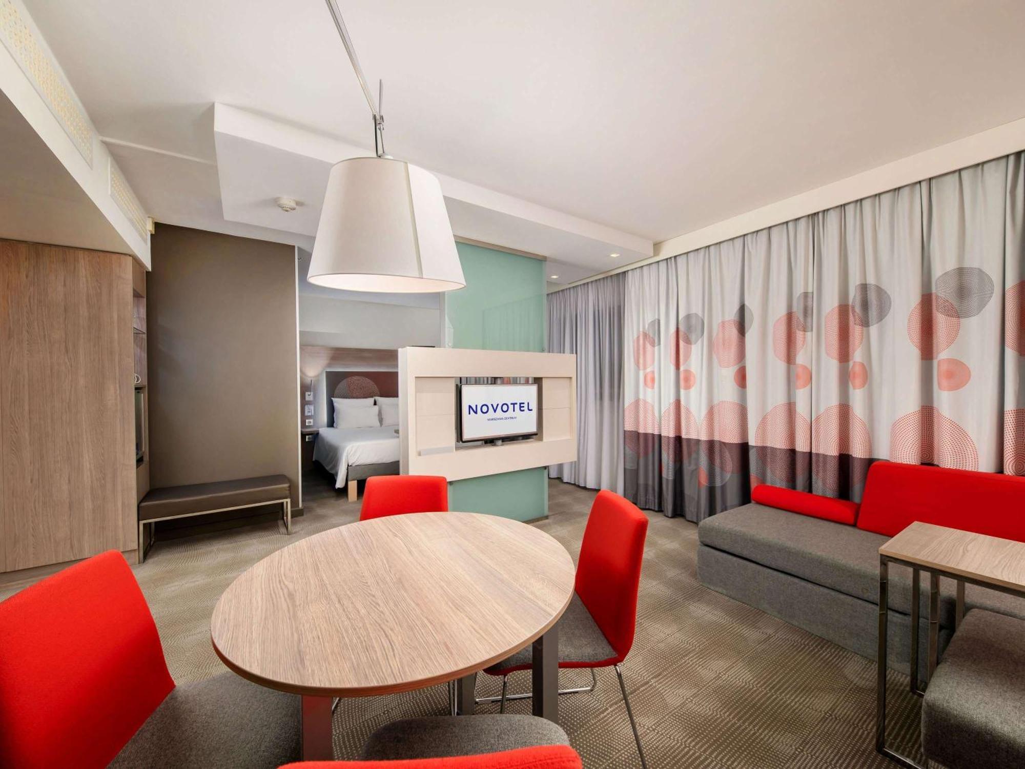 Novotel Warszawa Centrum Luaran gambar